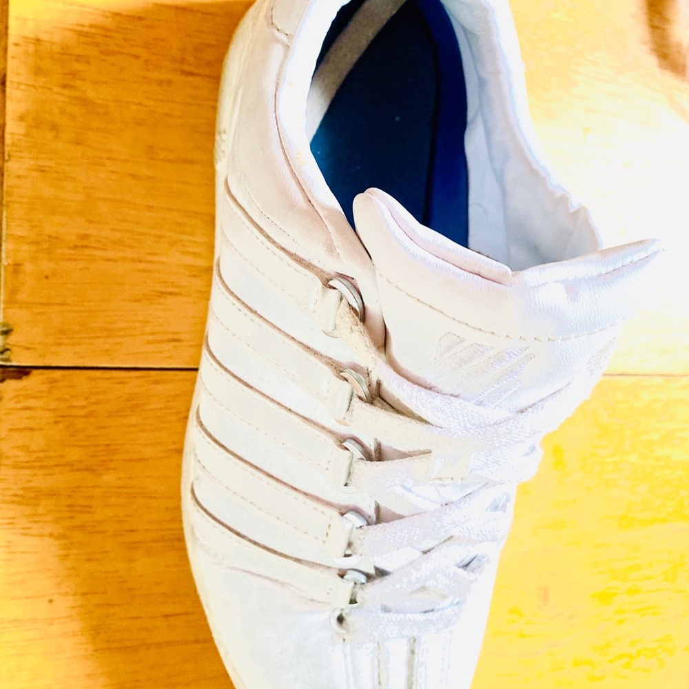 K Swiss
